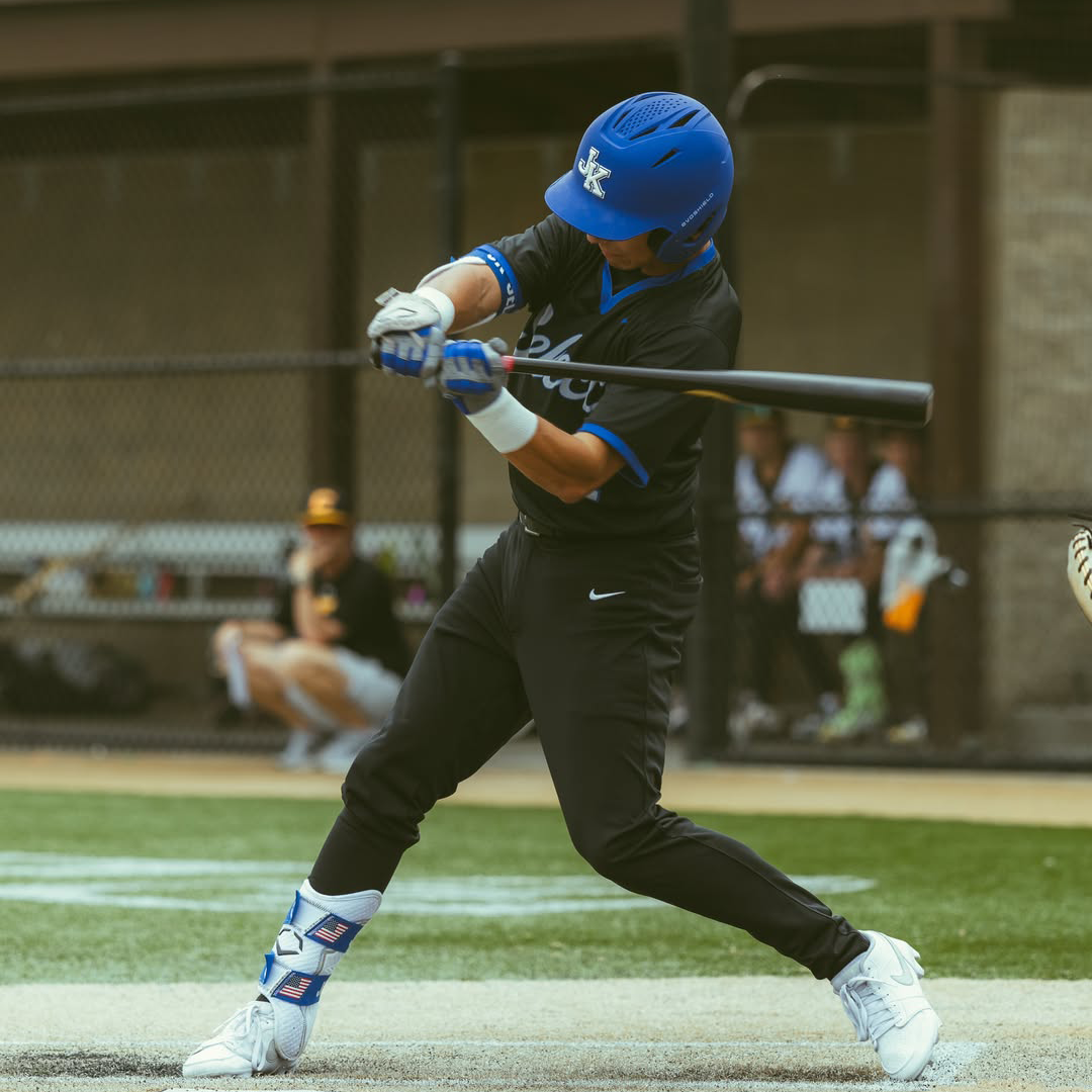 JK Select athlete at bat